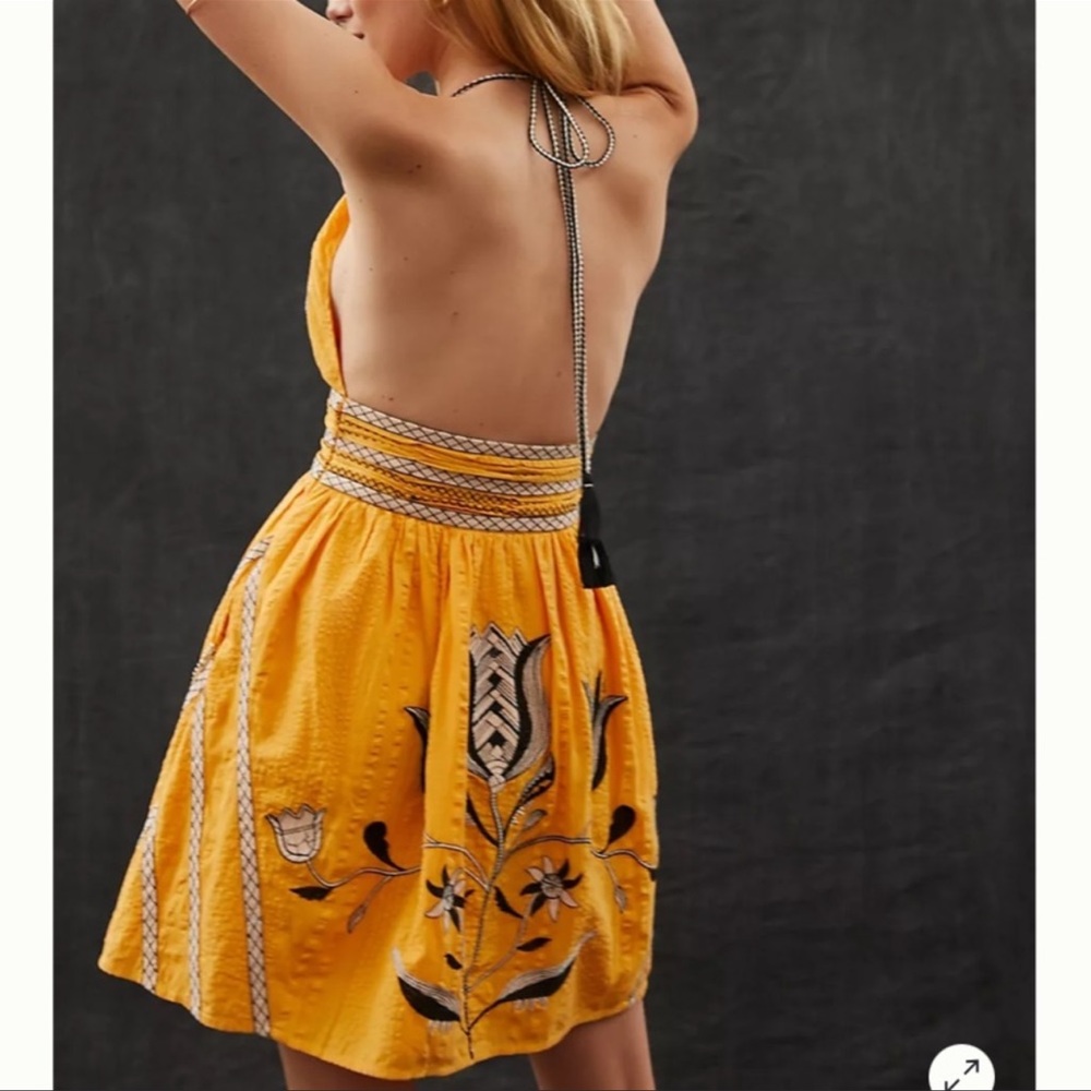 Anthropologie Mini Sleek and Sophisticated Trendy Dress with Plunging V-neck - Picture 3 of 7